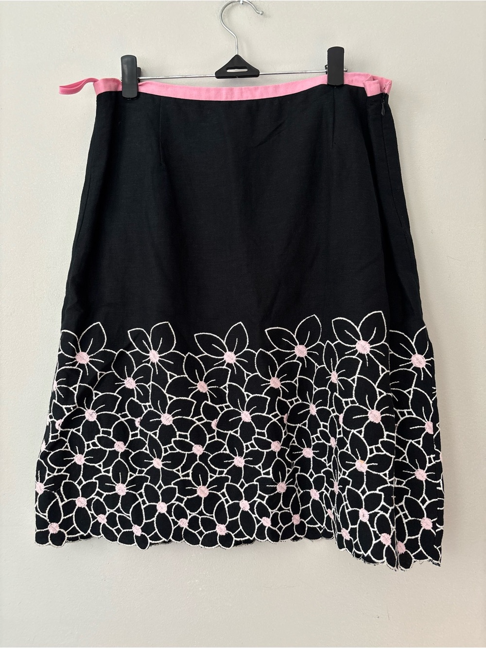 Y2K Black & Pink Embroidered Floral Boho Linen Midi Whimsygoth Skirt -Size Large